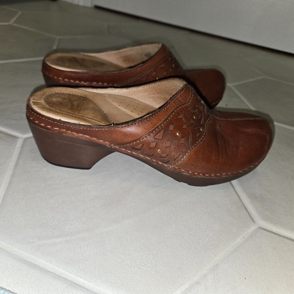 Dansko open back clogs